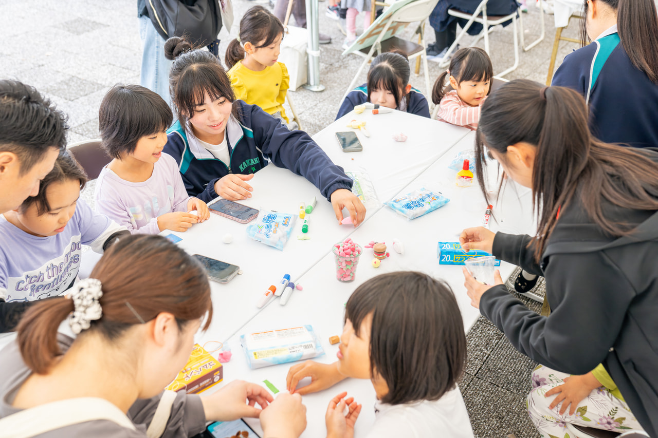 画像:吉野ヶ里マルシェ神埼高校ブースの様子
